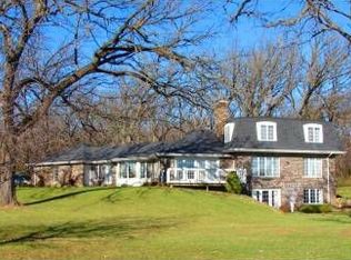 6311 Round Up Rd, McHenry, IL 60050