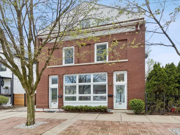 4217 W Grace St, Chicago, IL 60641