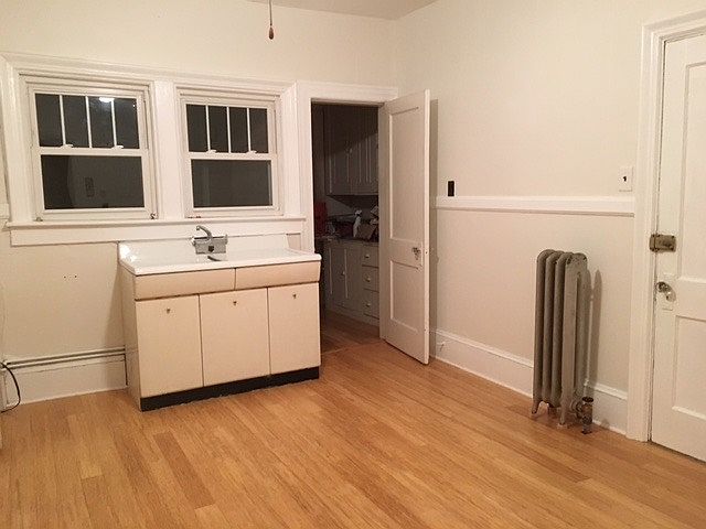 Spacious kitchen with full pantry
