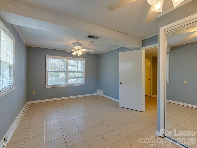 4917 White Oak Rd — Photo 28