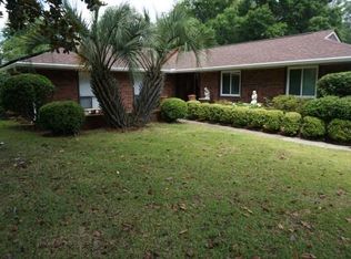 701 Olmstead Dr, Hinesville, GA 31313