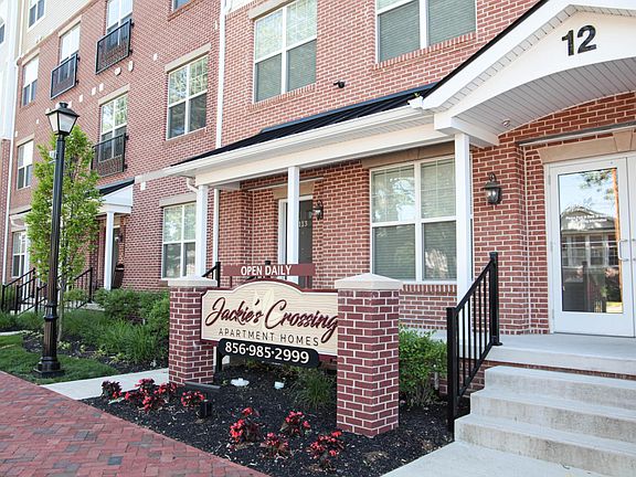 2nd image of 12 S Maple Ave #U7f7cgyt1