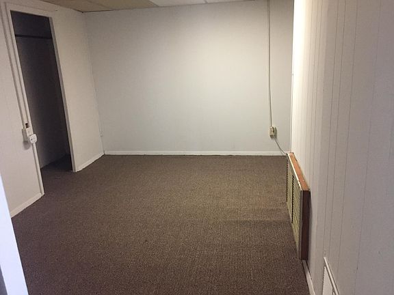 4th image of 746 Willey St #3C