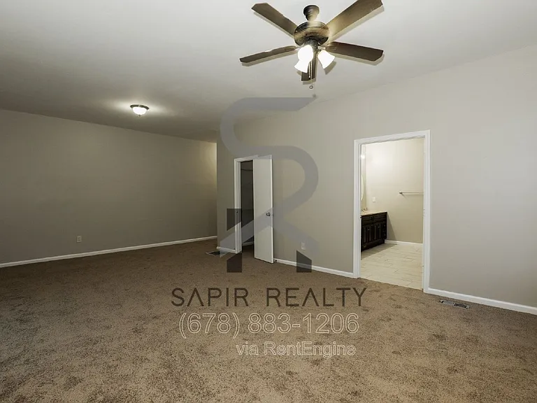 1441 Boulevard Lorraine SW — Photo 13