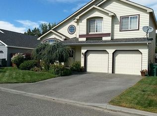 8120 W Clearwater Pl, Kennewick, WA 99336