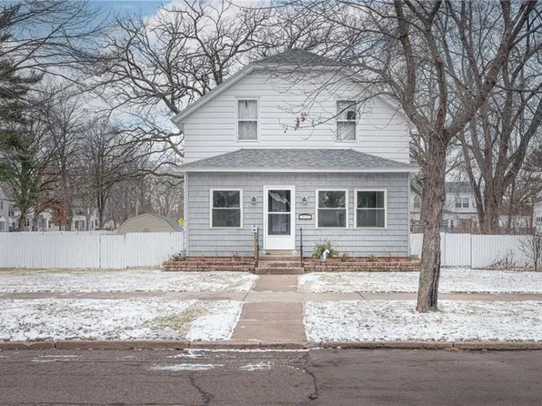 822 Dover St, Chippewa Falls, WI 54729
