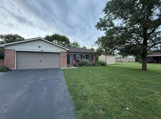 10 Chris Ct, Middletown, OH 45042
