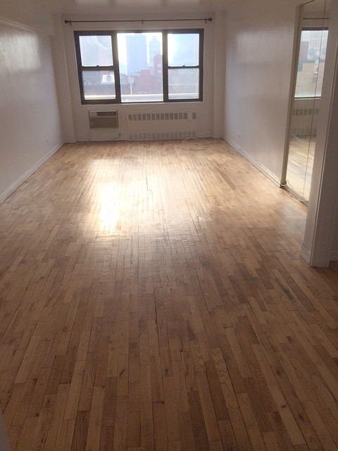 1st image of 408 W 57th St APT 9N