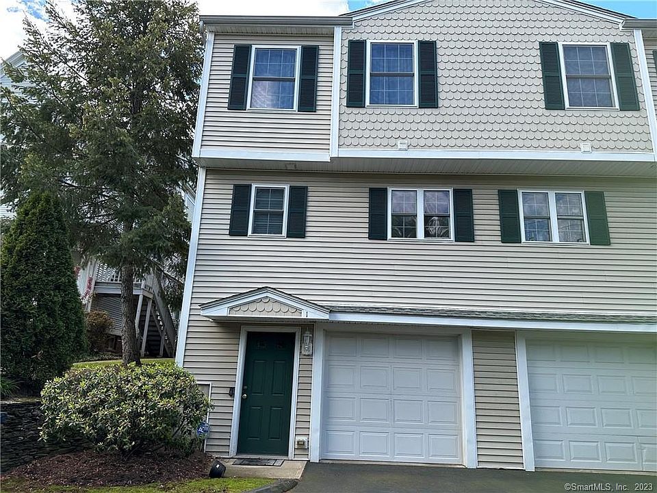 1st image of 70 Fountain Street #1