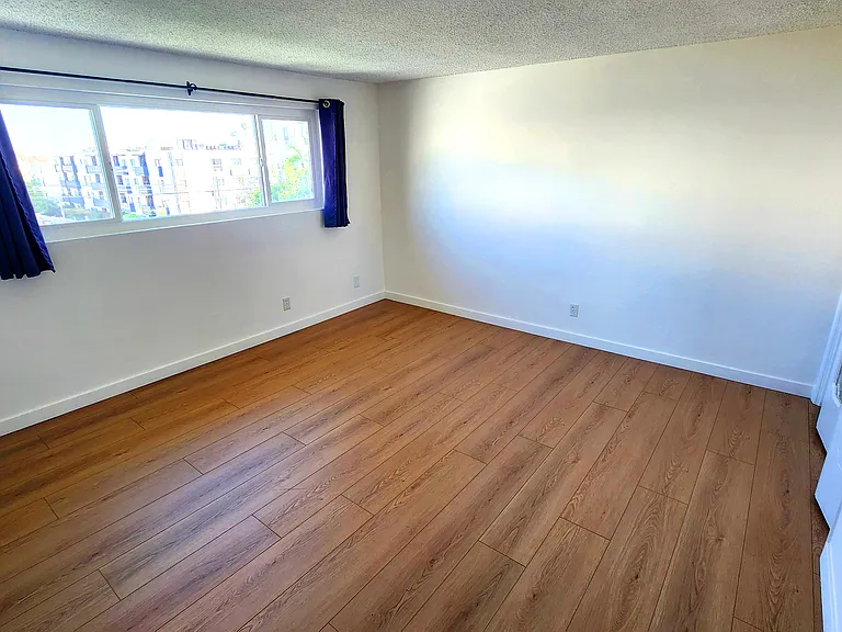 1246 Brockton Ave #5 — Photo 18