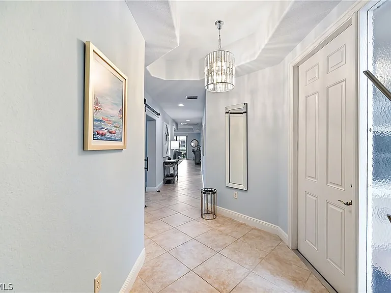 7832 Hawthorne Dr #1901 — Photo 14