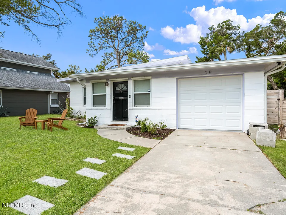 29 Solano Ave