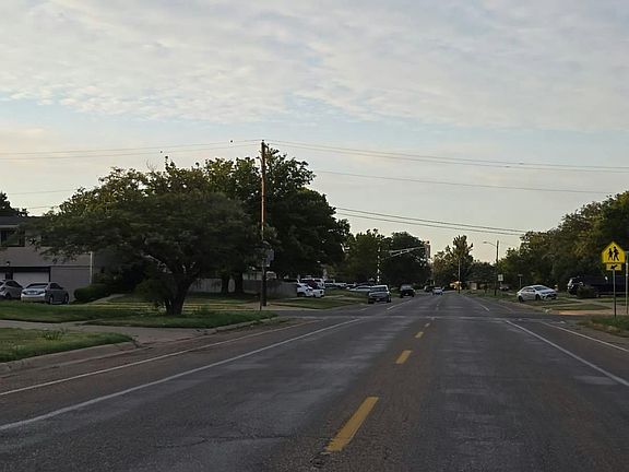 5th image of 3702 Teckla Blvd