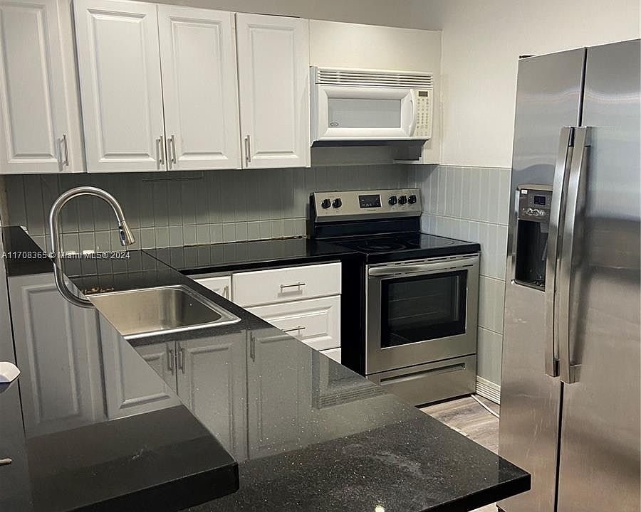 2nd image of 2100 Sans Souci Blvd APT A1