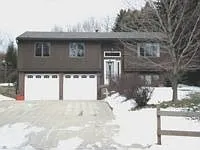549 Clifton Rd photo 1