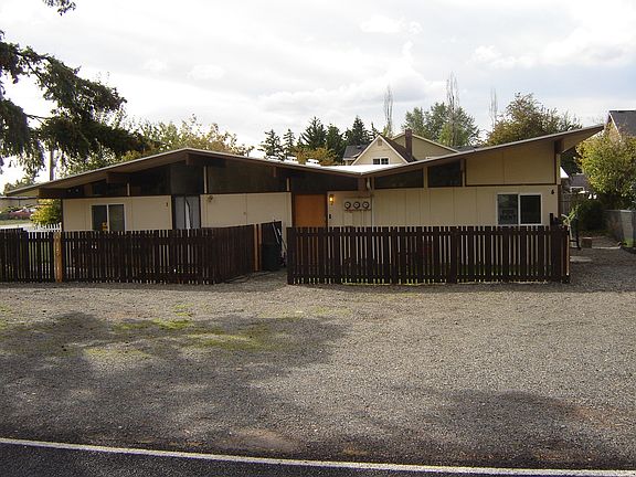 2nd image of 105 114th St S