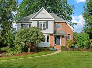 151 Pinehurst Dr, Cranberry Township, PA 16066
