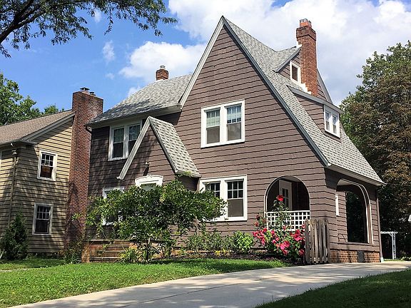 2nd image of 2569 Princeton Rd