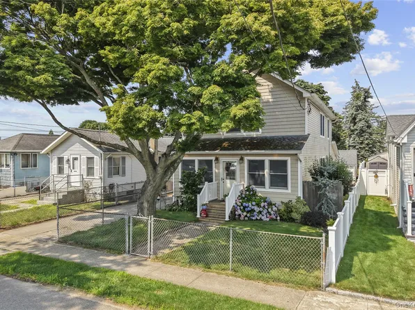 81 Wilson Avenue, Amityville, NY 11701