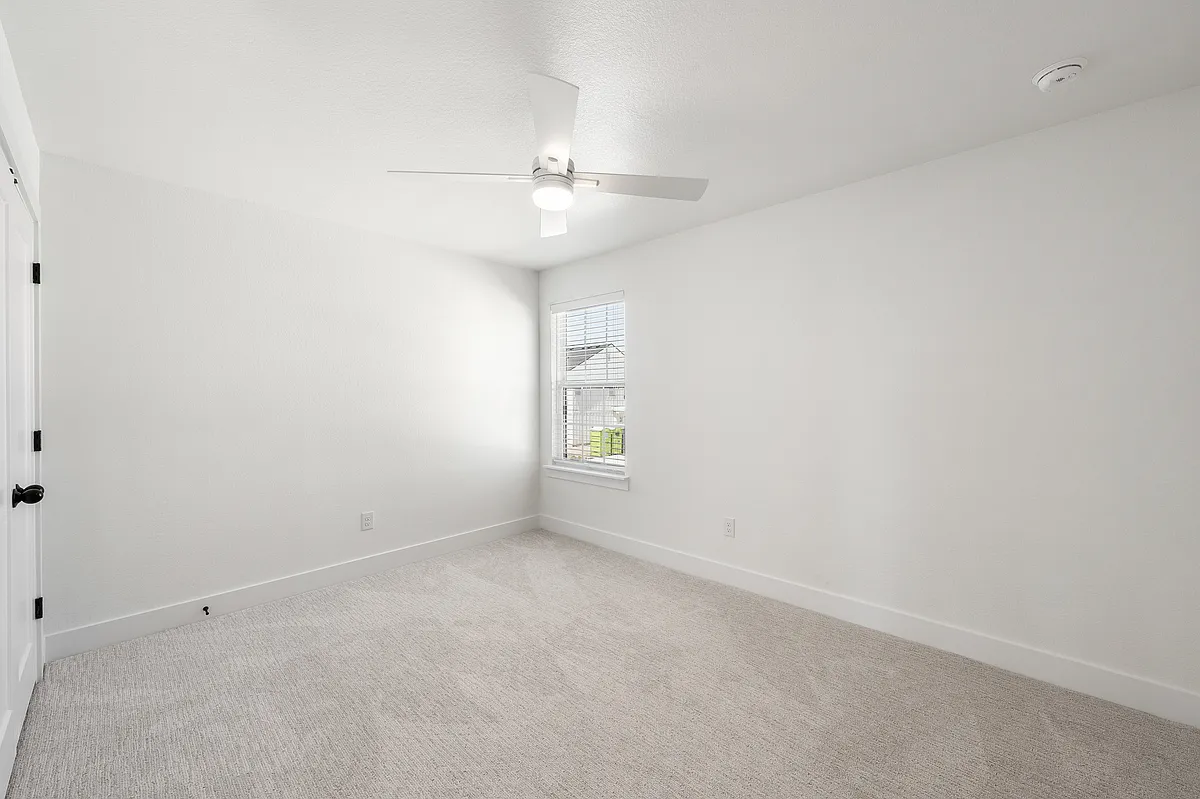 Photo 2 of 32 - 5811 S 31st St #203 - Temple, TX Building Photo - 5811 S 31st St #203