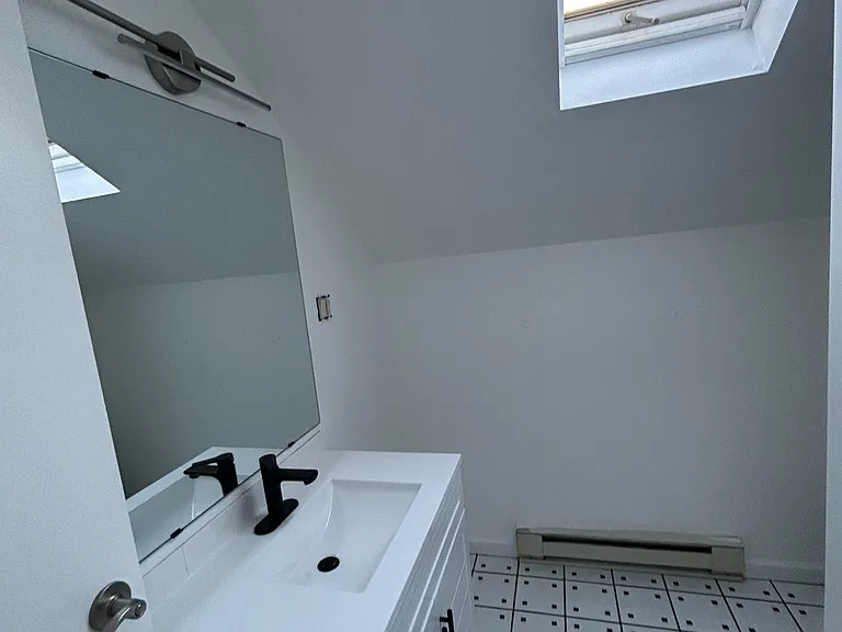 1814 Olive St #3 — Photo 6