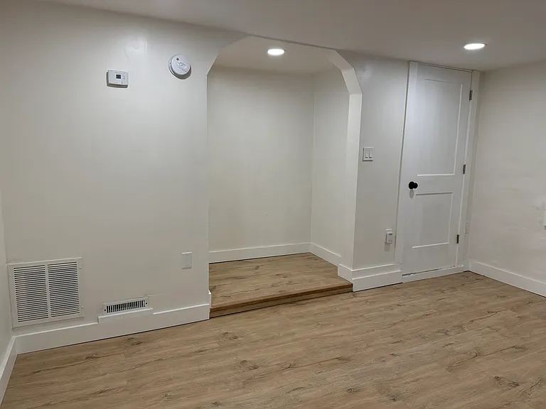 165 W Main St #1 — Photo 7