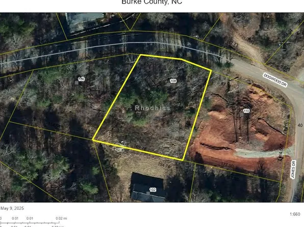 108 Dogwood Dr, Hickory, NC 28601