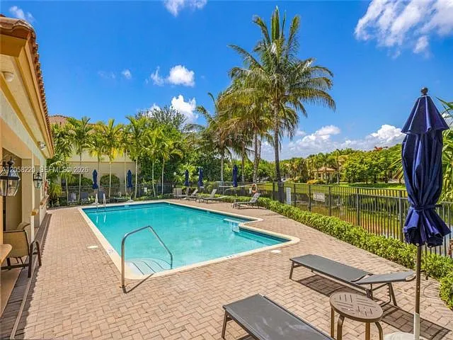 3952 Devenshire Ct — Photo 17