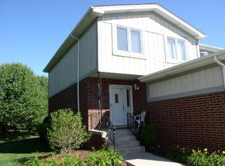 15950 Ashford Ct, Tinley Park, IL 60477