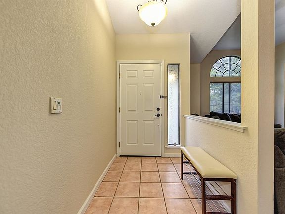 2nd image of 8110 Prairie Hills Ct
