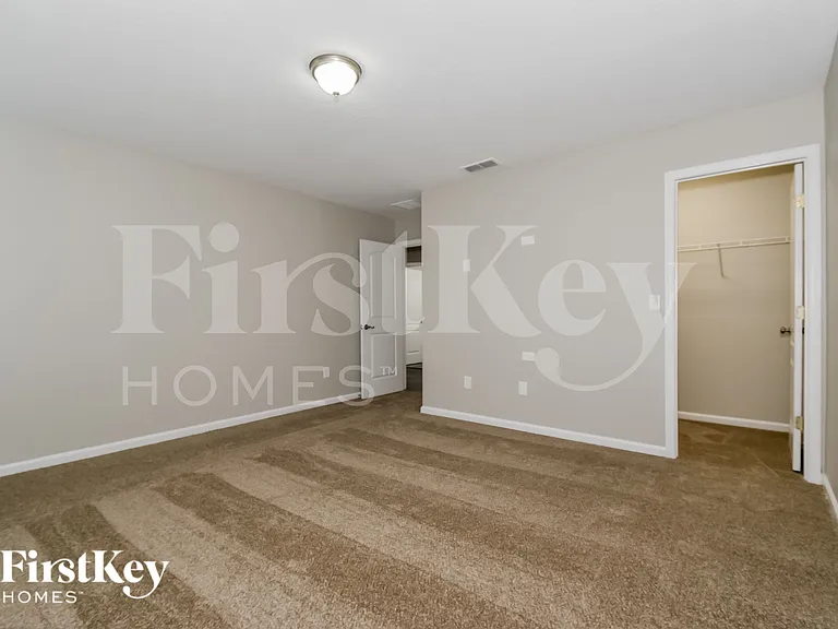 3889 Marsh Bluff Dr — Photo 15