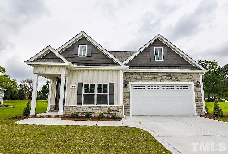 1st image of 108 Muirfield Pl