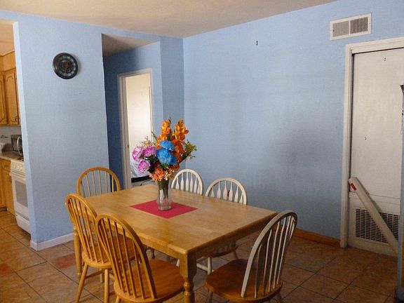 5th image of 220 N 17th St