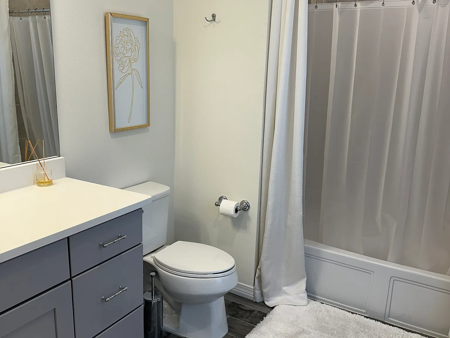 2 bed, 2.5 bath, 1500 sqft, $2,800 — Photo 2