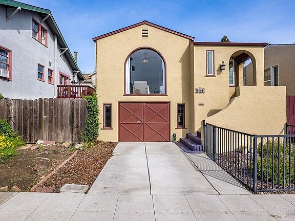 2nd image of 908 Louisiana Street