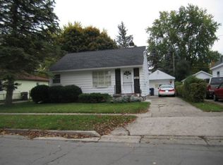 1313 Elizabeth St, Midland, MI 48640