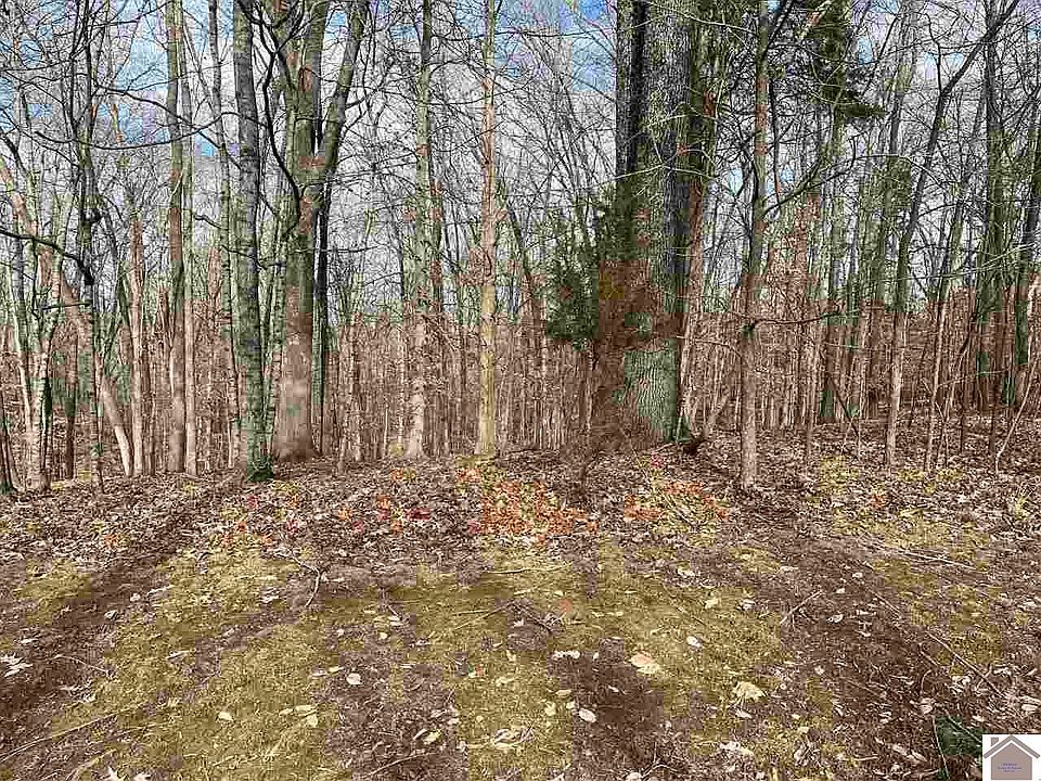 1st image of 30 Mariners Mill Ct