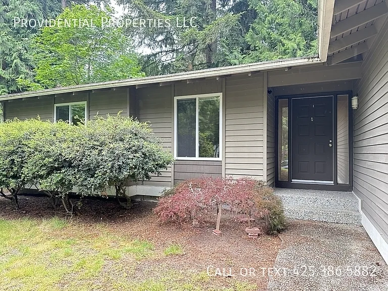 3309 173rd Pl NE — Photo 2