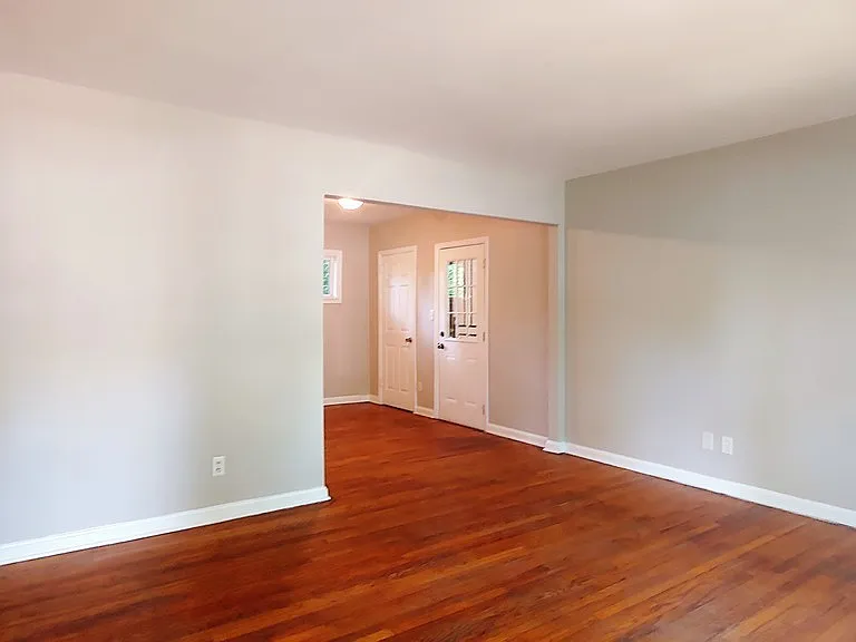 1589 Tanager Cir — Photo 8