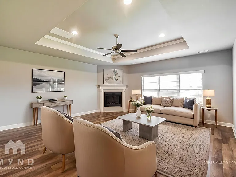 5903 SW Gentle Winds Ave — Photo 3