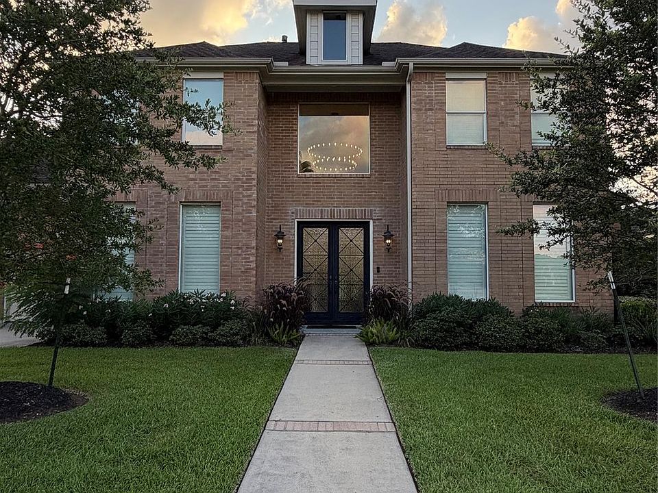 1st image of 1710 Parklake Vlg