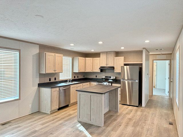 Kitchen/Living Room