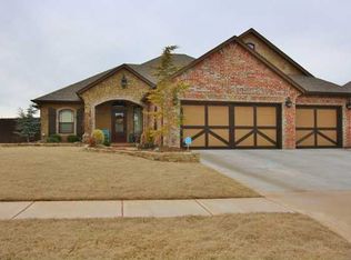 6313 Bent Wood Dr, Oklahoma City, OK 73169