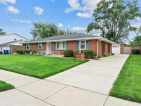 5th image of 6828 Locustview Dr