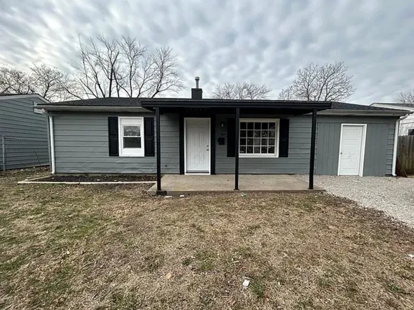8 Saint Gregory Dr, Cahokia, IL 62206