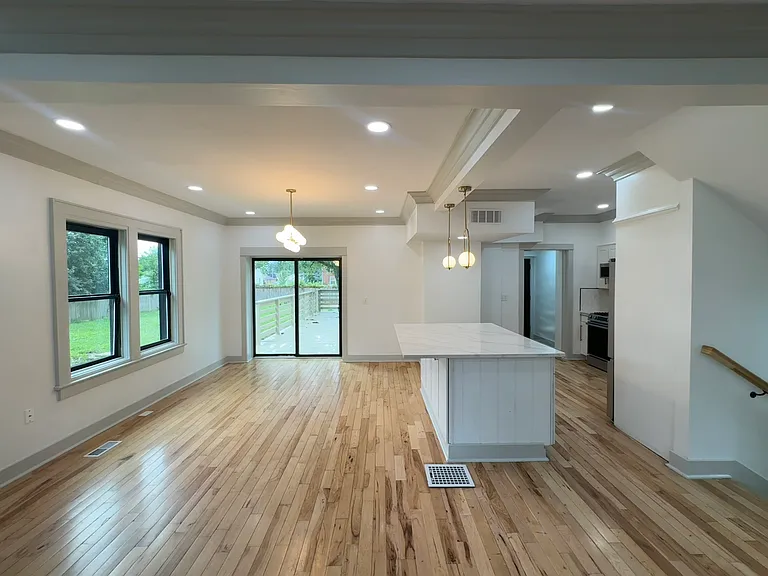Roomy dining room!