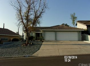 22066 Old Paint Way, Canyon Lake, CA 92587