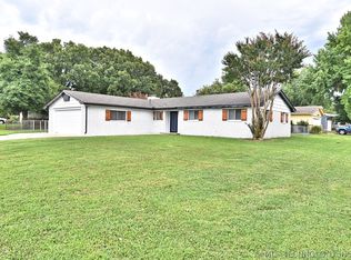 511 W Vandalia St, Broken Arrow, OK 74012