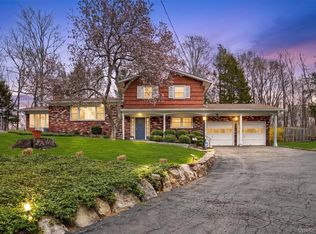 11 Billingsley Trail, Goldens Bridge, NY 10526