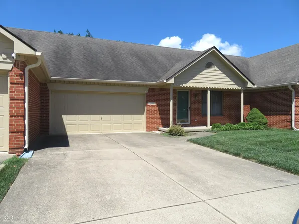 2996 Colony Lake West Dr, Plainfield, IN 46168